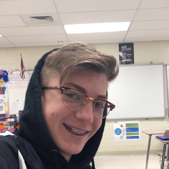 Meet your Posher, Kyle - Picture 1 of 1
